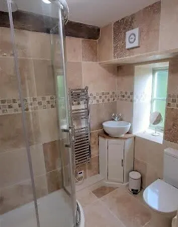 Letaway - The Curtain Richmond (North Yorkshire)